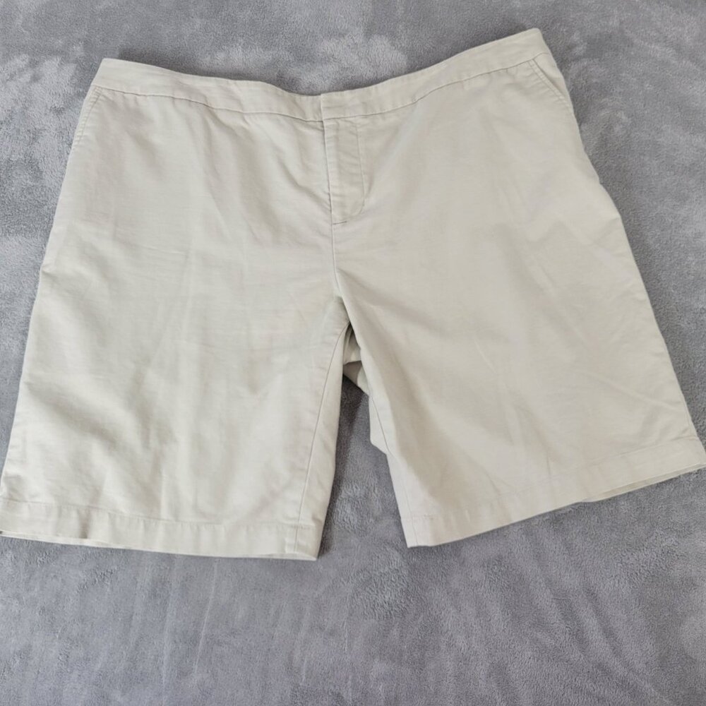 Coldwater Creek Womens Shorts Natural Fit Beige 20 Plus Lightweight A13E